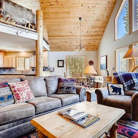 Perfect Luxury Getaway In The Mountains - Halcyon Villa